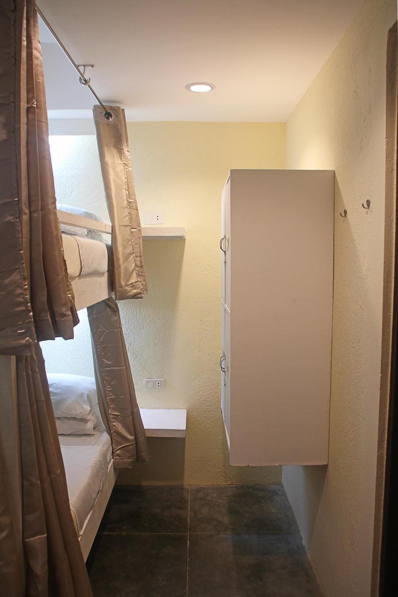 Lazy Dog Bed & Breakfast Balabag  Luaran gambar